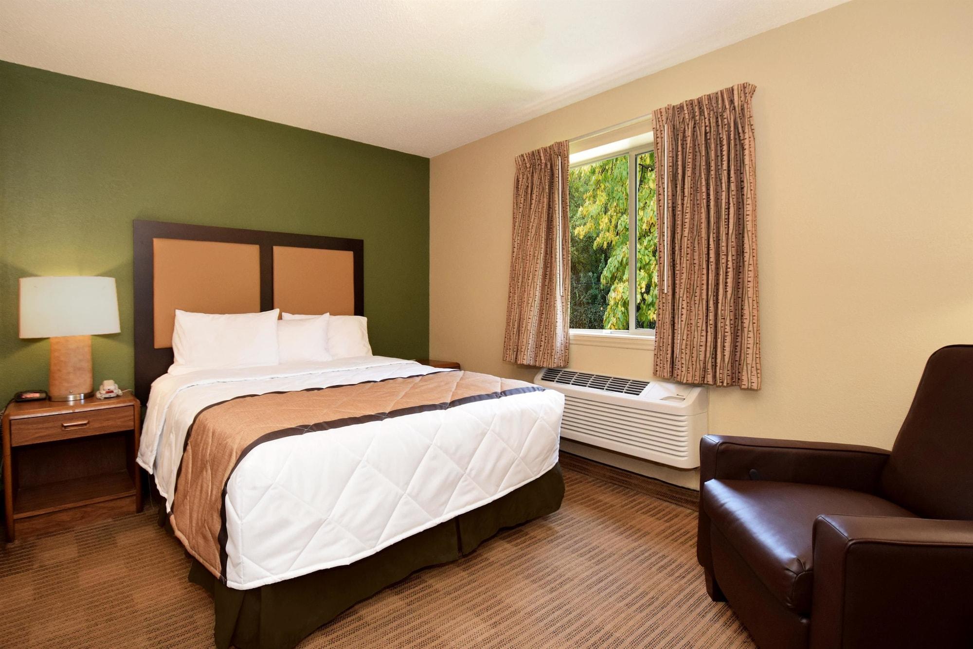 Extended Stay America Suites - Omaha - West Экстерьер фото