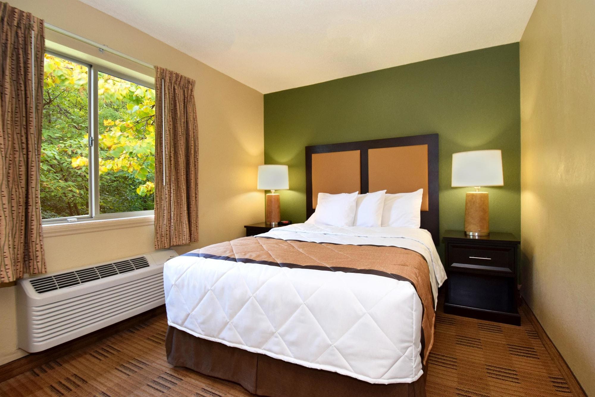 Extended Stay America Suites - Omaha - West Экстерьер фото