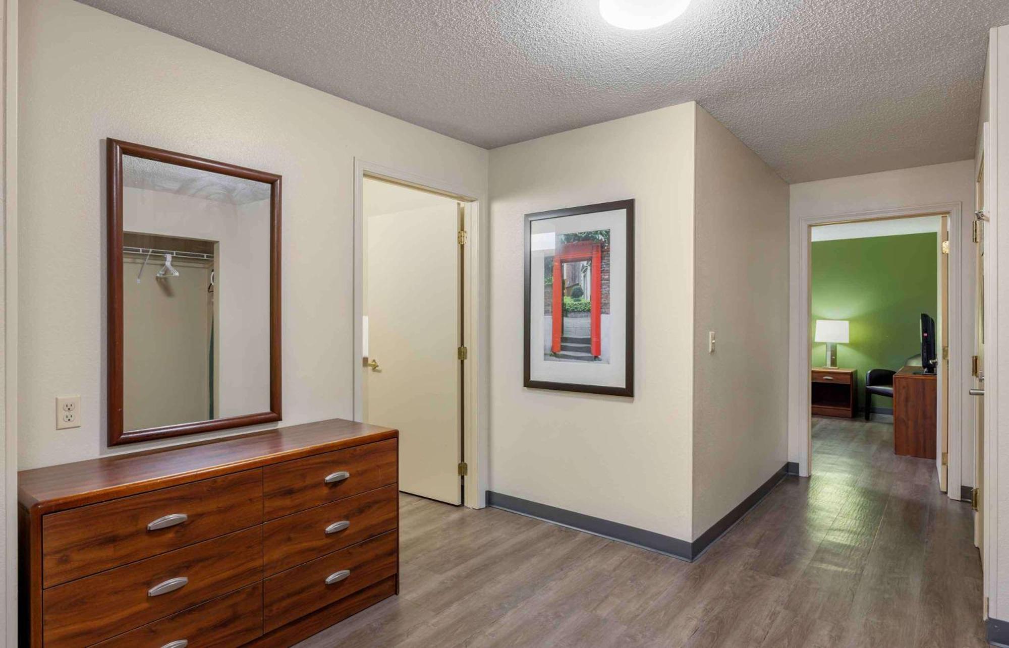 Extended Stay America Suites - Omaha - West Экстерьер фото