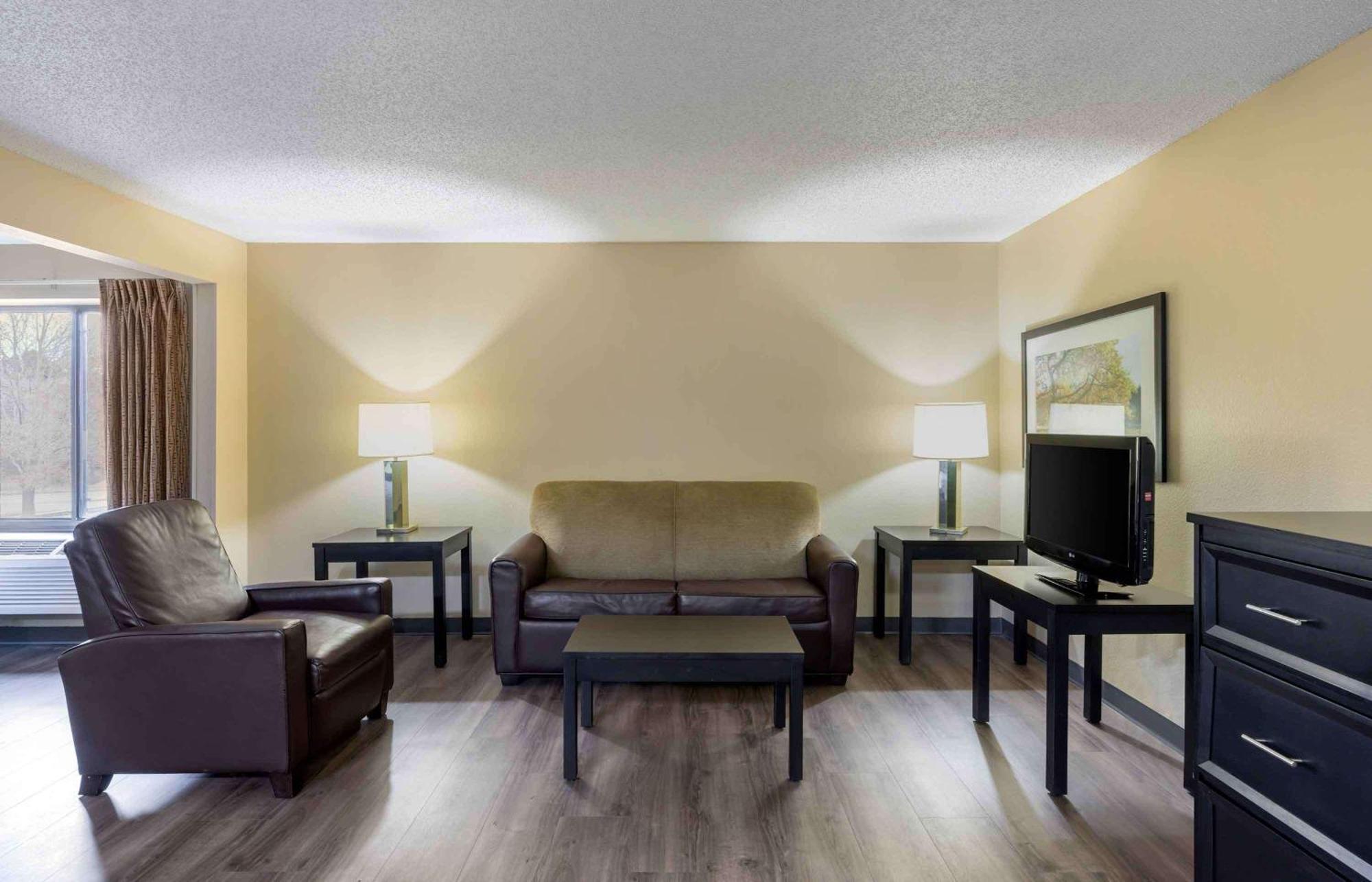 Extended Stay America Suites - Omaha - West Экстерьер фото