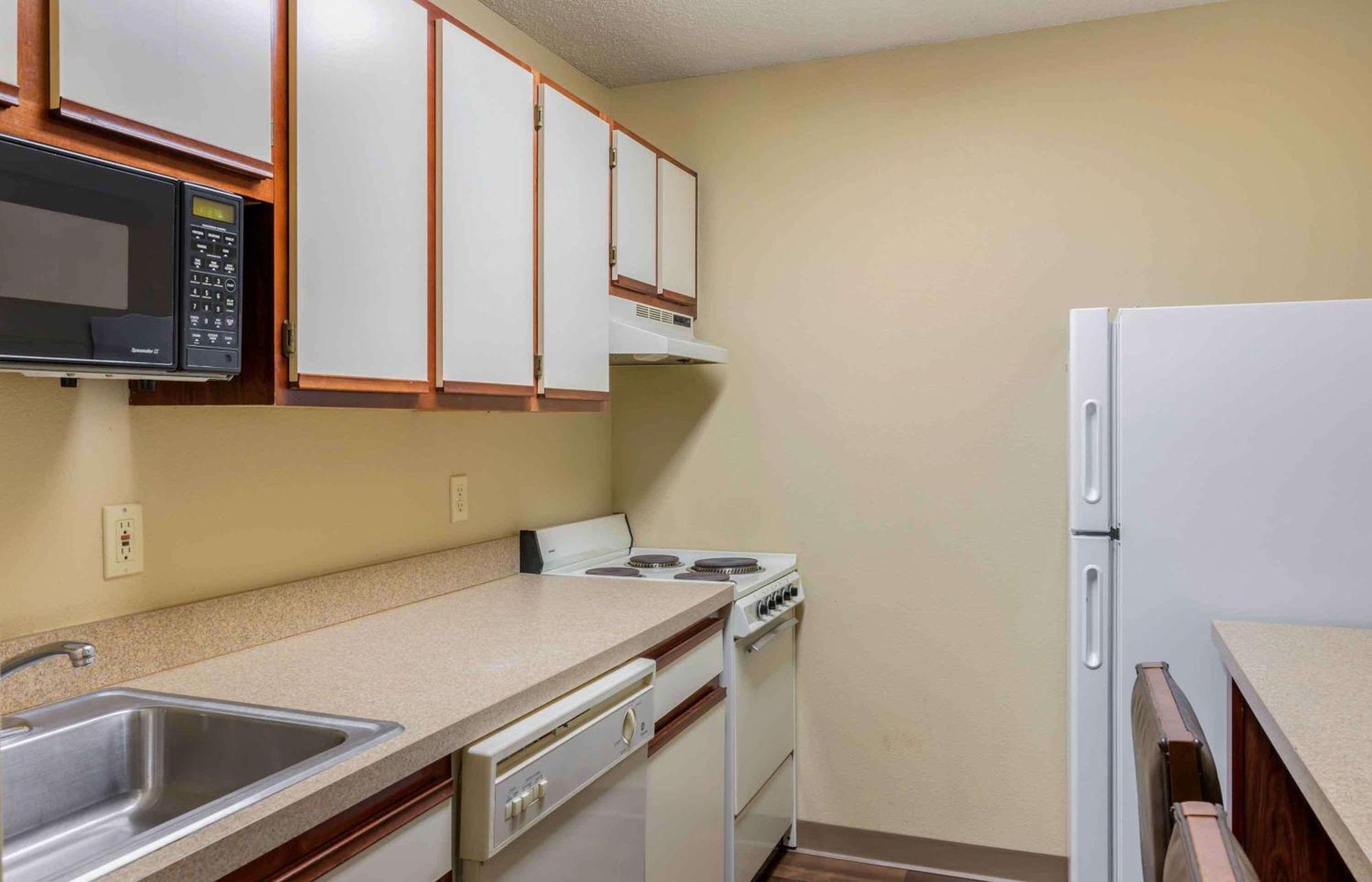 Extended Stay America Suites - Omaha - West Экстерьер фото