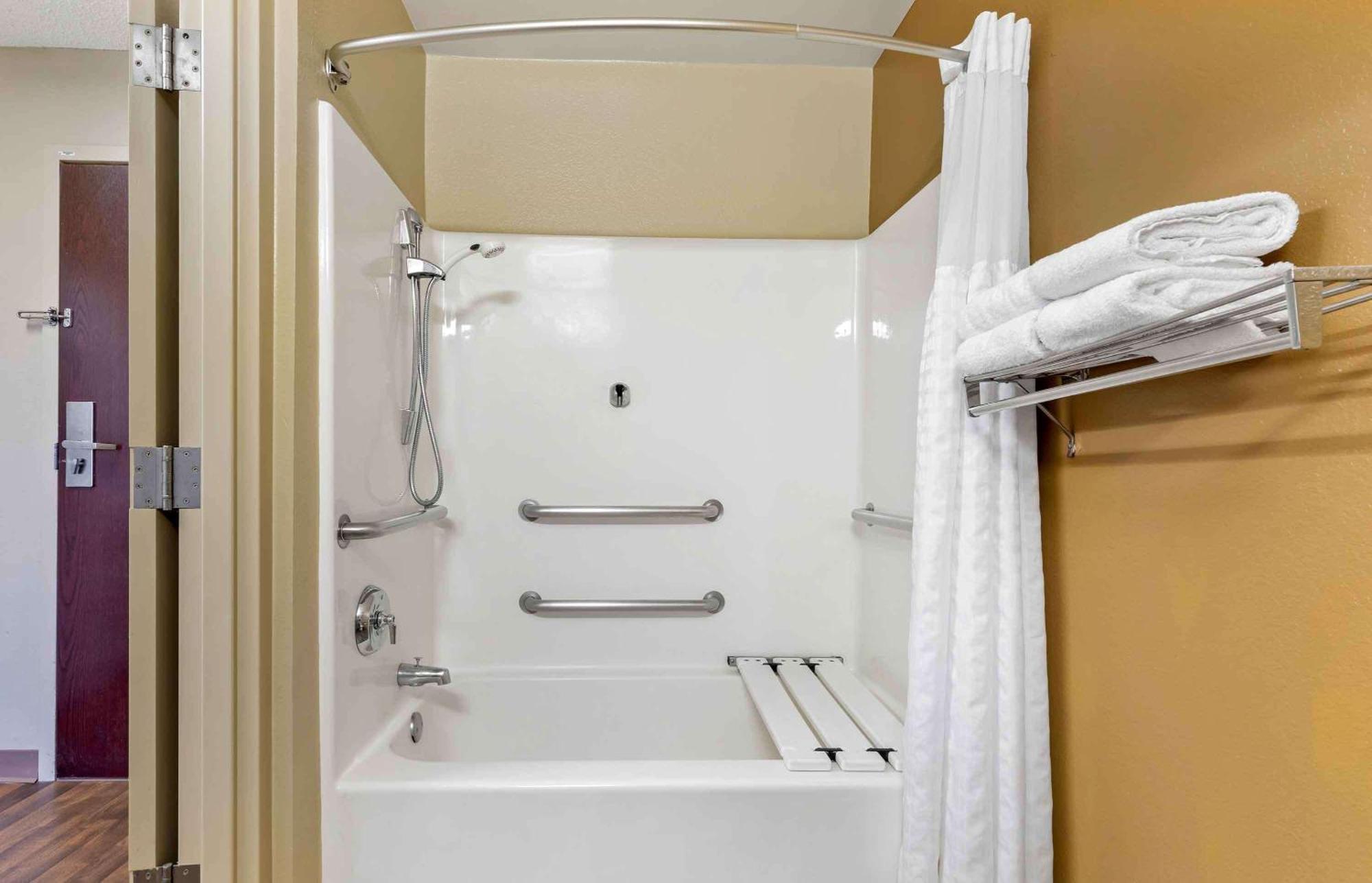 Extended Stay America Suites - Omaha - West Экстерьер фото