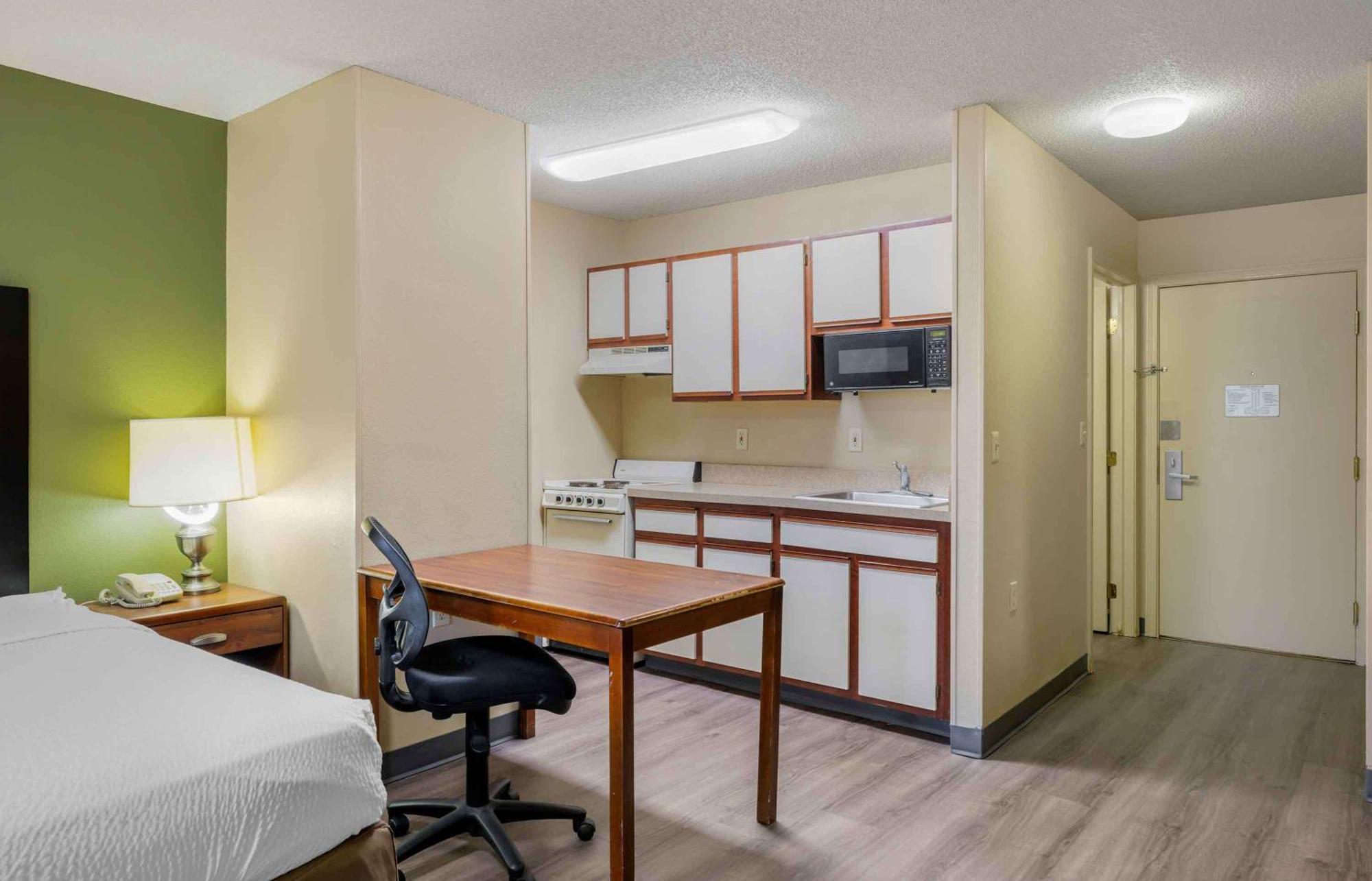 Extended Stay America Suites - Omaha - West Экстерьер фото